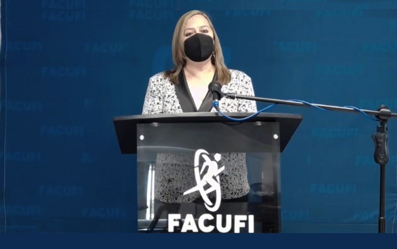La rectora Lilia Cedillo toma protesta a Silvia Armenta Cepeda como directora de la Facufi (Especial)