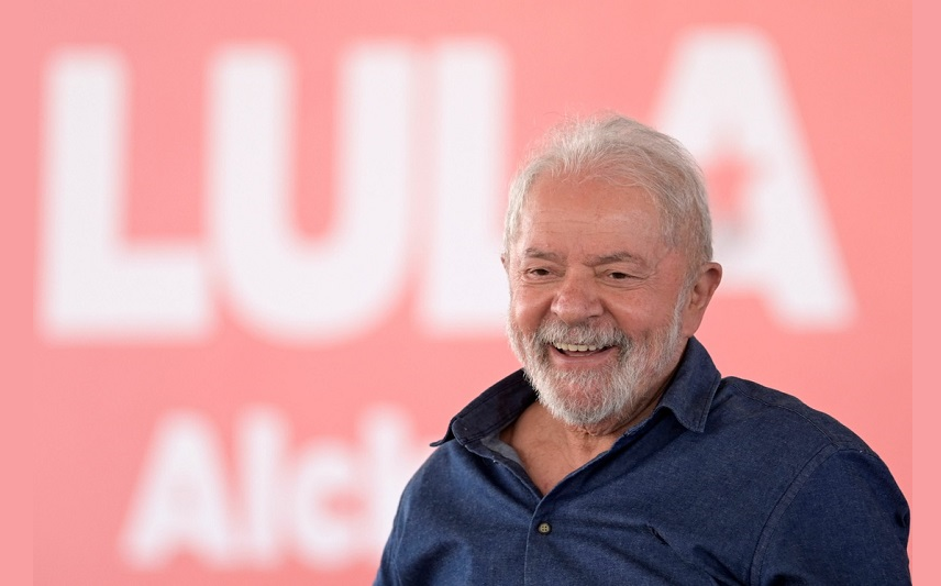 Luis Inácio Lula da Silva lidera las encuestas rumbo a las elecciones presidenciales de Brasil con un 48 por ciento de intención de voto. Foto AFP