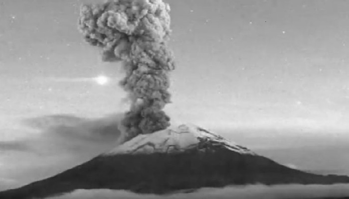 Explosión en el volcán Popocatépetl, 9 de septiembre de 2022. Foto: Especial