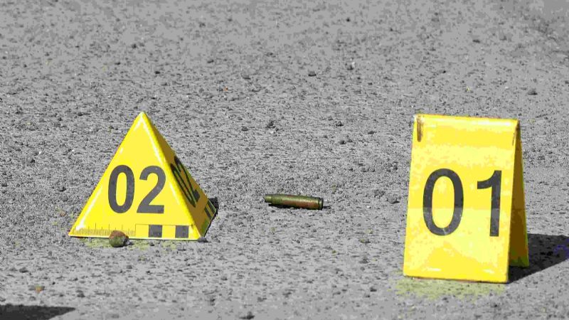 Una jovencita de 15 años falleció este miércoles cuando fue alcanzada por una bala que fue disparada durante un enfrentamiento entre grupos delictivos en el municipio de San Martín Texmelucan. (Archivo)
