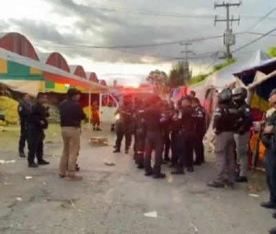 Balacera en mercado Morelos de Puebla deja cuatro muertos. Presencia policial. Foto: @amoran_mora