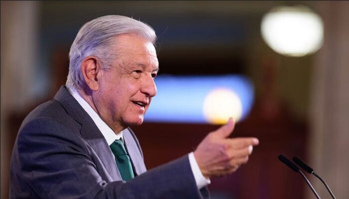 Andrés Manuel López Obrador, durante La mañanera en Palacio Nacional de la Ciudad de México (México). PRESIDENCIA DE MÉXICO (EFE)