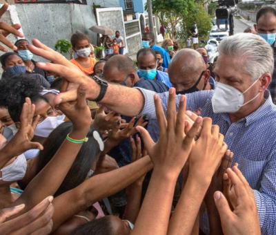 El presidente Miguel Díaz-Canel aseguró que Cuba es una nación abierta al diálogo, que busca ampliar los espacios de debate y la participación ciudadana. Foto AFP
