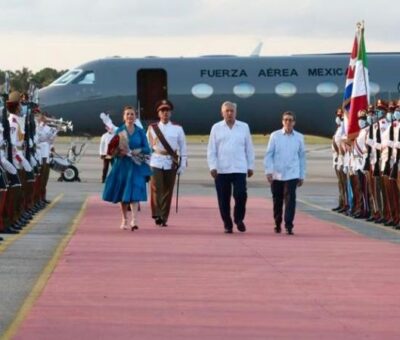 El presidente Andrés Manuel López Obrador llegó a La Habana, Cuba. Foto: Presidencia