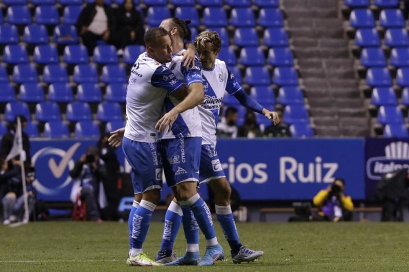 El Puebla inicia otro buen arranque de torneo, logró su segunda victoria del Apertura 2022, al imponerse 1-0 a Santos en el Estadio Cuauhtémoc. (Especial)