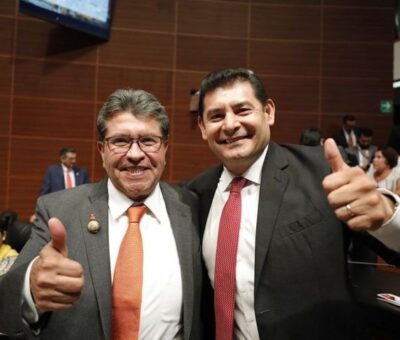 El senador Ricardo Monreal se alzó este miércoles con una victoria dentro de Morena, al situar a un afín, Alejandro Armenta, como candidato del partido para presidir el Senado. (Archivo)