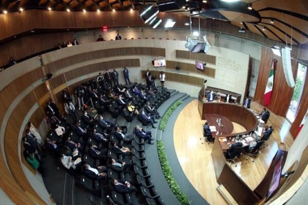 Revoca TEPJF medidas del INE contra servidores públicos