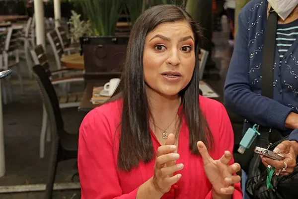 No se permitirá que Morena sea botín de un grupo: Rivera No se permitirá que Morena sea botín de un grupo: Rivera Foto / Agencia Enfoque