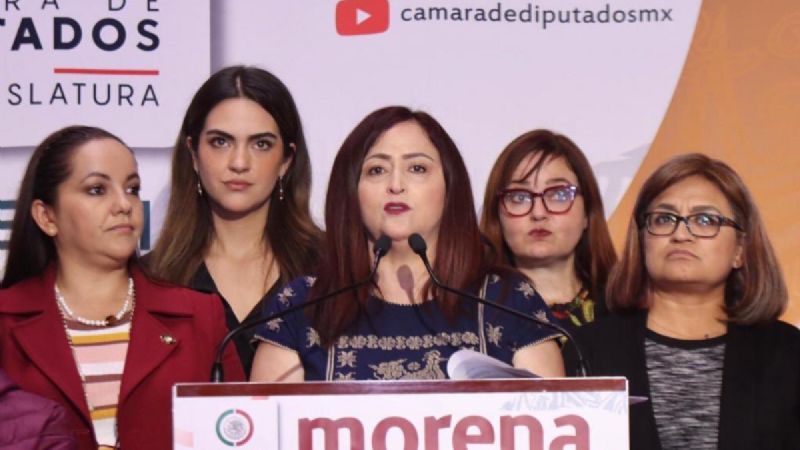 Diputada de Morena pide al INE incluir a Barbosa como agresor de mujeresDiputadas demandantes. Foto: @marisolgase