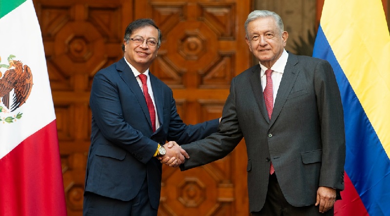 Andrés Manuel López Obrador y Gustavo Petro estrechan hermandad entre los pueblos de México y Colombia. Foto Presidencia