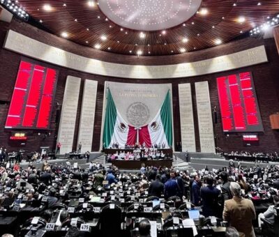Legisladores durante la sesión en la Cámara de Diputados, en la Ciudad de México, el 6 de diciembre de 2022. Foto Roberto García Ortiz